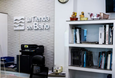 nosotros decoración letras corporativas